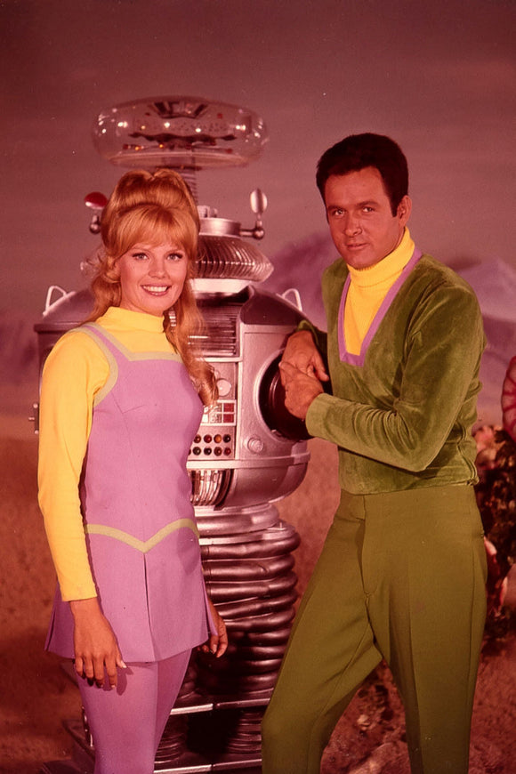 Lost In Space Cast Poster 16