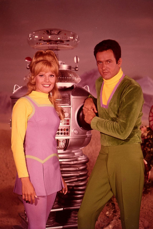 Lost In Space Cast Poster 27
