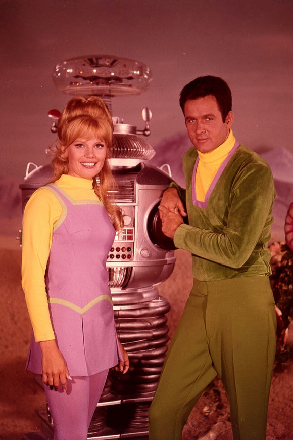 Lost In Space Cast Poster 24