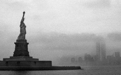 Statue Of Liberty Mini Poster 11inx17in