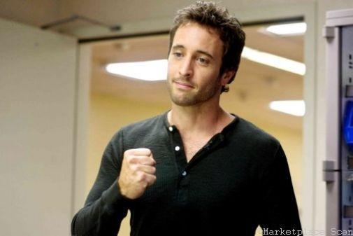 Alex O'Loughlin Photo Sign 8in x 12in