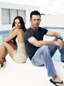 Burn Notice Poster 16"x24" On Sale The Poster Depot