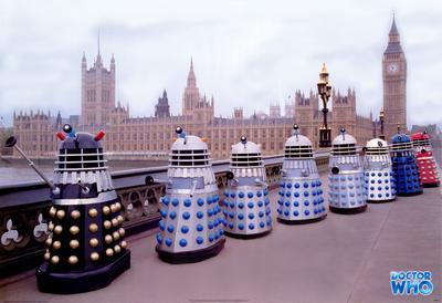 Dr. Who Daleks In London poster tin sign Wall Art