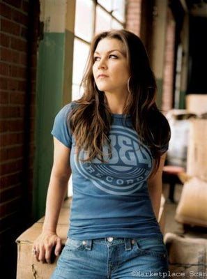 Gretchen Wilson Metal Print 8in x 12in