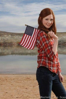 Karen Gillan Metal Print 8in x 12in