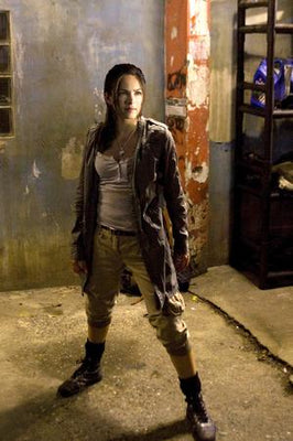 Kristin Kreuk Poster 11x17 Mini Poster