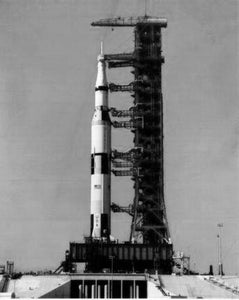 Apollo 13 Poster Black and White Poster 16"x24"