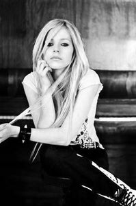 Avril Lavigne Poster Black and White Poster 16"x24"