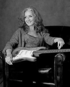 Bonnie Raitt black and white poster