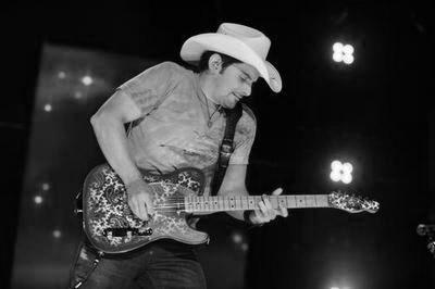 Brad Paisley poster tin Metal Print Wall Art
