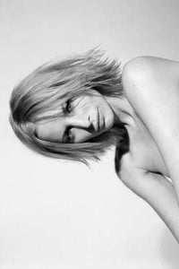 Sienna Guillory Poster Black and White Mini Poster 11"x17"