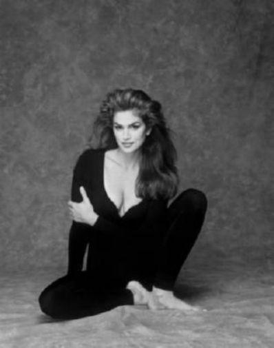 Cindy Crawford black and white poster