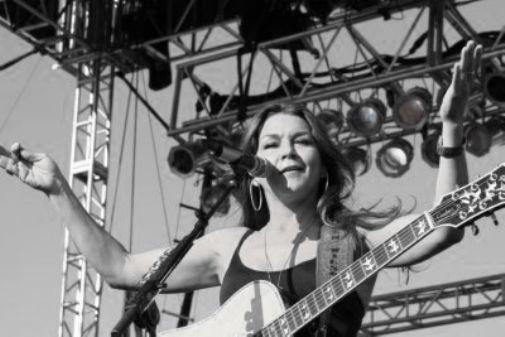 Gretchen Wilson Metal Poster Print Black and White | The Poster Depot The Poster Depot