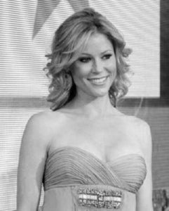 Julie Bowen black and white poster