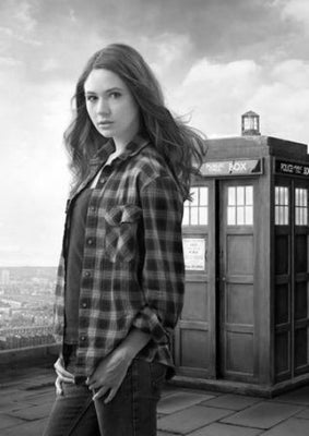 Karen Gillan Poster Black and White Mini Poster 11"x17"