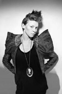 La Roux black and white poster