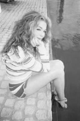 Leann Rimes black and white poster
