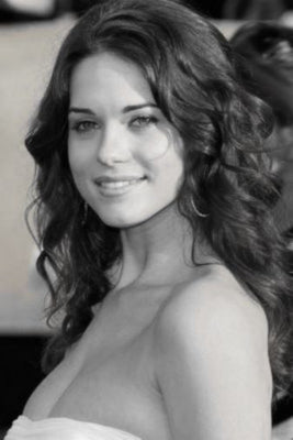 Lyndsy Fonseca Poster Black and White Mini Poster 11"x17"
