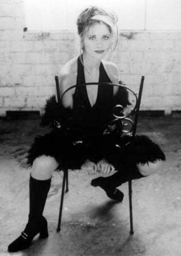 Sarah Michelle Gellar Poster Black and White Poster On Sale United States