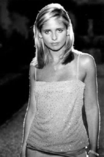 Sarah Michelle Gellar Poster Black and White Poster On Sale United States