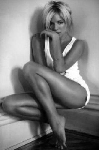 Sienna Miller Poster Black and White Poster 16x24 | The Poster Depot The Poster Depot