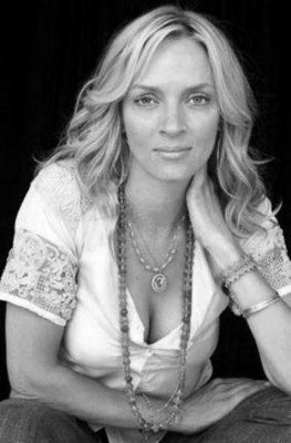 Uma Thurman Poster Black and White Poster 27"x40" The Poster Depot