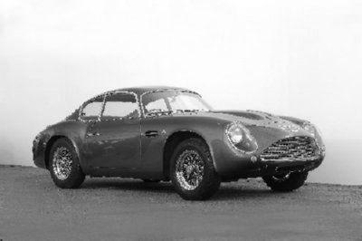 Aston Martin Db4 Zagato Poster Black and White Poster 16"x24"