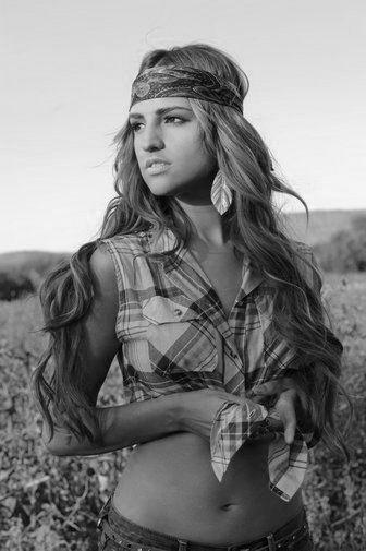 Eiza Gonzalez Metal Poster Print Black and White | The Poster Depot The Poster Depot