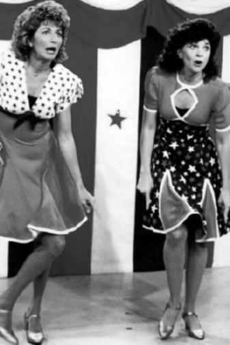 Laverne And Shirley Poster Black and White Mini Poster 11"x17"