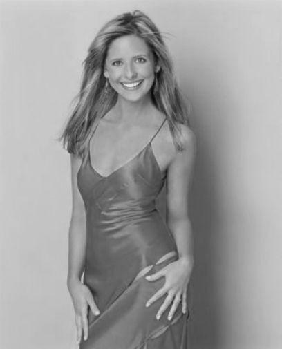 Sarah Michelle Gellar Poster Black and White Poster On Sale United States