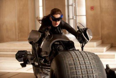 Anne Hathaway Selina Kyle Movie Poster 24inx36in (61cm x 91cm) The Poster Depot