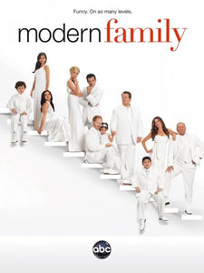 Modern Family mini poster 11x17 #02