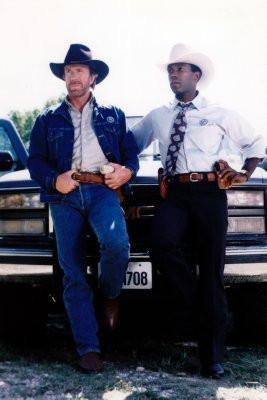 Walker Texas Ranger Poster 16inx24in - Fame Collectibles
